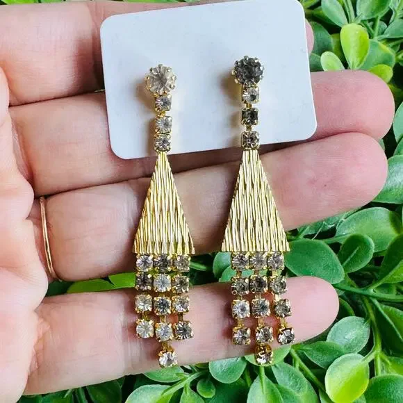 BOGO FREE CRYSTAL DANGLE EARRINGS - Picture 8 of 8